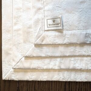 Waterford China White Damask Floral Placemats 4 Vtg 1998 Cotton Blend Elegant